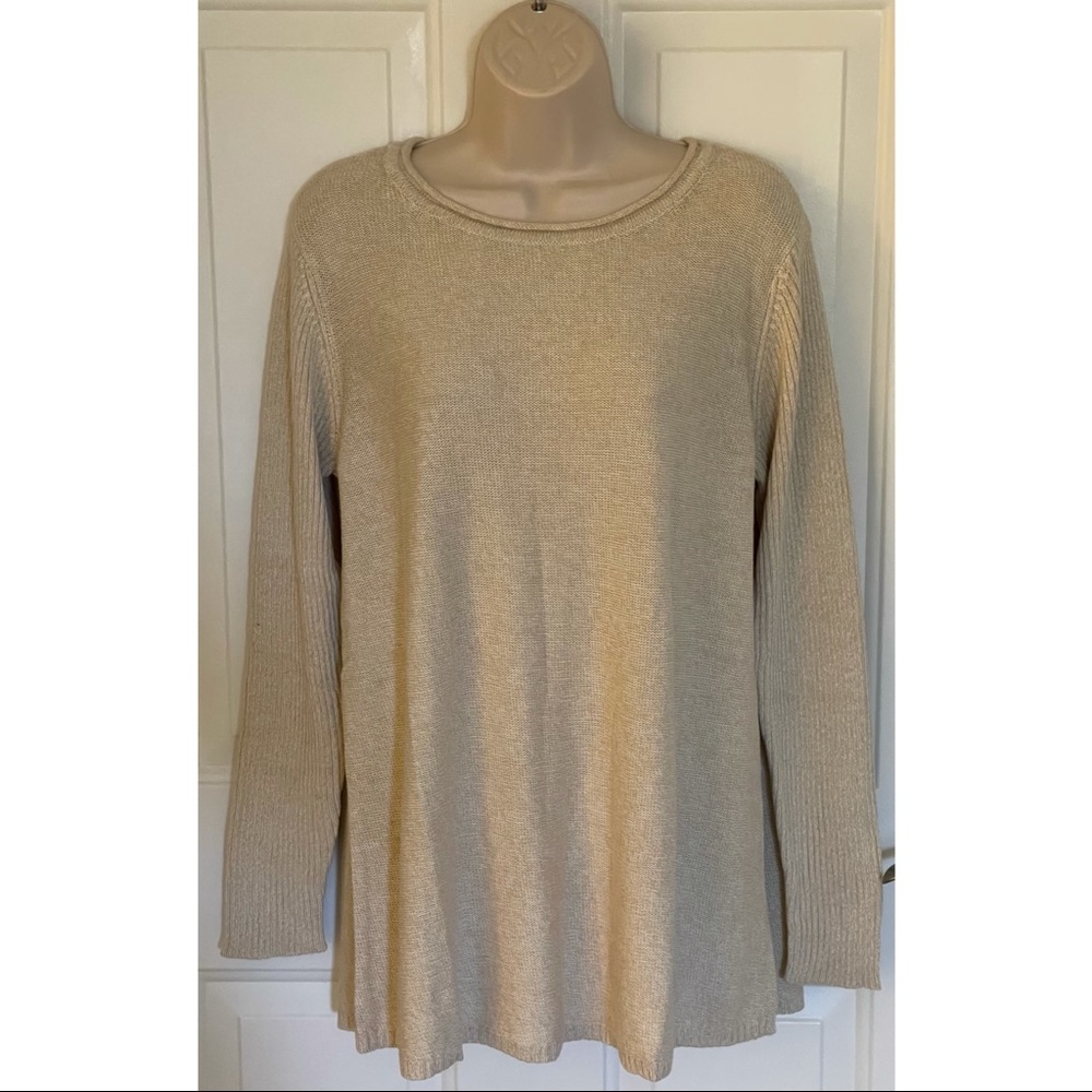 NWOT women’s sweater/pullover Lisa Rinna (M)